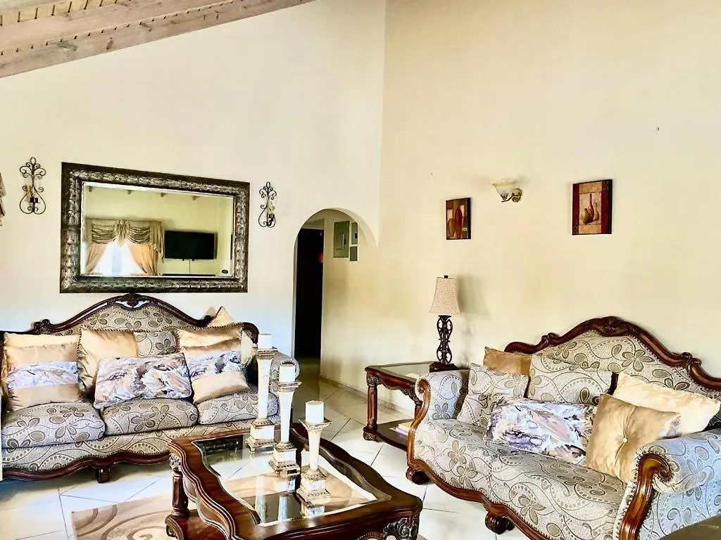Prázdninový dům Vila Casa Amarilla Woods