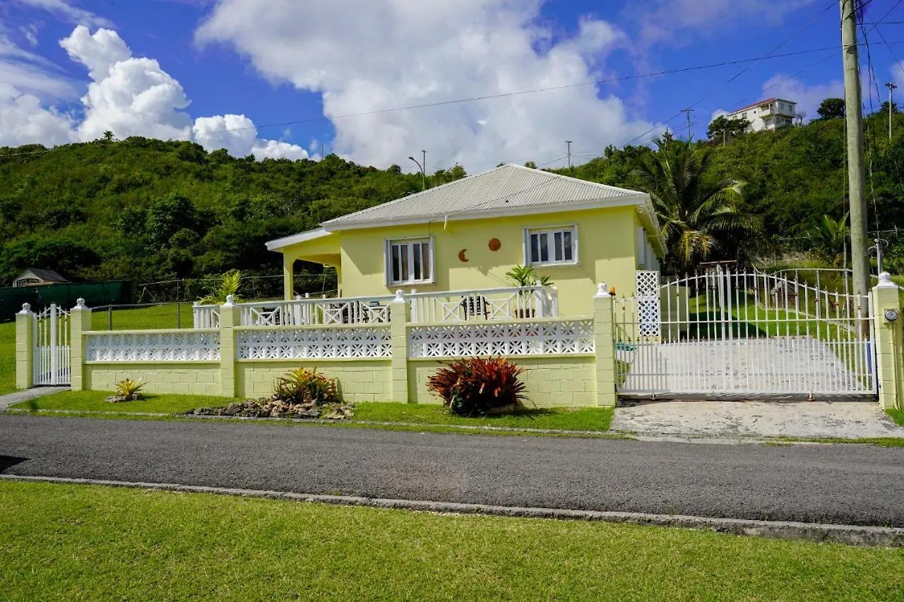 Holiday home Casa Amarilla Villa Woods